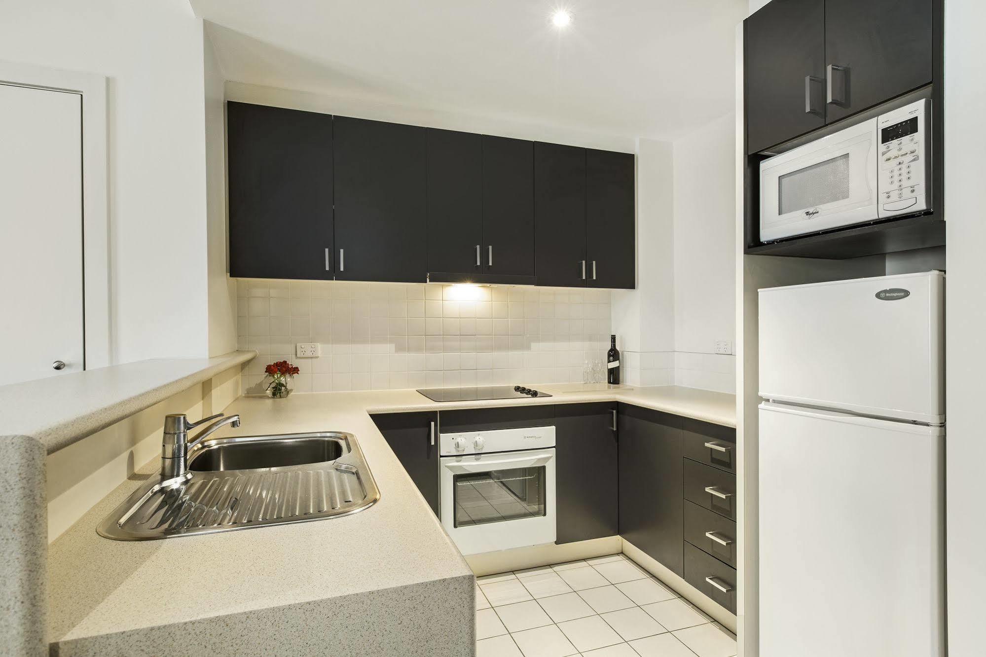Quest Prahran Aparthotel Melbourne Exteriör bild